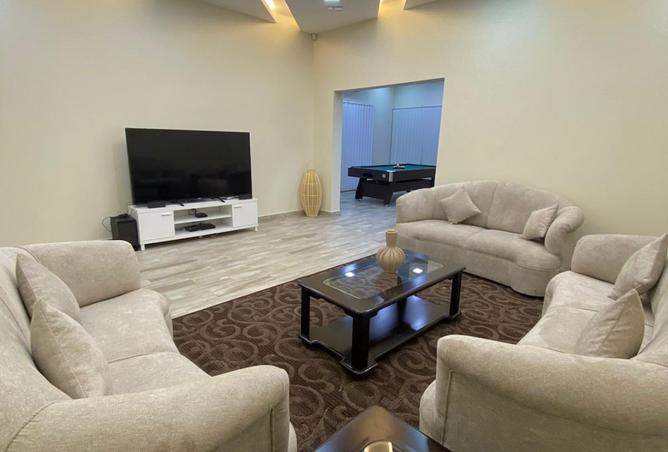 55951142 - Property Main Image
