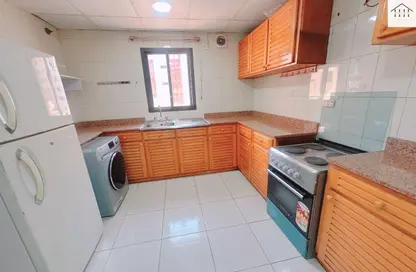 Apartment - 3 Bedrooms - 2 Bathrooms for rent in Exhibition Road - Hoora - Capital Governorate
