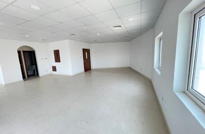 Office Space - Studio - 2 Bathrooms for rent in Um Al Hasam - Manama - Capital Governorate