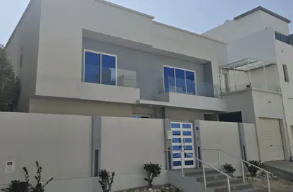 فيلا - 4 غرف نوم - 6 حمامات للبيع في سار - المحافظة الشمالية