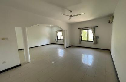Apartment - 3 Bedrooms - 3 Bathrooms for rent in Adliya - Manama - Capital Governorate