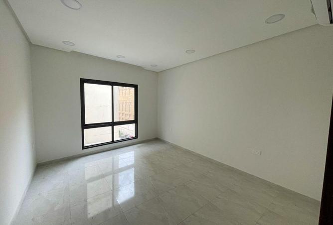 2ObqEmgFqEa - Property Image 2