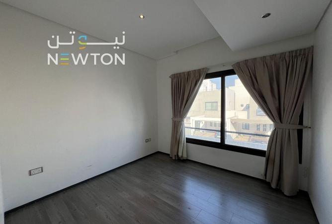 56153242 - Property Image 3
