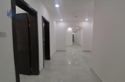 Apartment - 4 Bedrooms - 3 Bathrooms for sale in Hidd - Muharraq Governorate