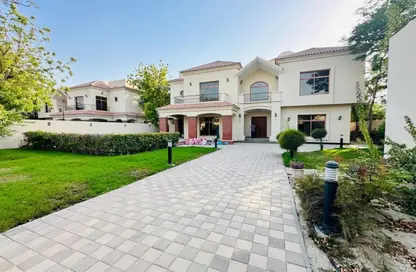 Compound - 4 Bedrooms - 5 Bathrooms for rent in Saar - Northern Governorate