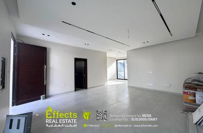 Villa - 3 - 5 for sale in Malkiyah - Northern Governorate