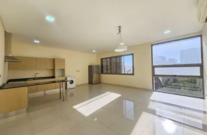 Apartment - 2 Bedrooms - 2 Bathrooms for rent in Adliya - Manama - Capital Governorate