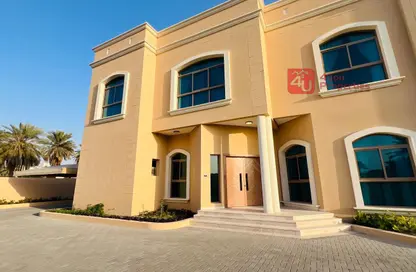 فيلا - 5 غرف نوم - 6 حمامات للايجار في سار - المحافظة الشمالية