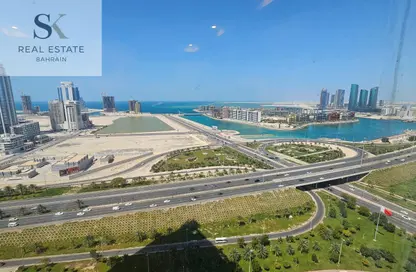 Apartment - 3 Bedrooms - 5 Bathrooms for rent in Abraj Al Lulu - Manama - Capital Governorate