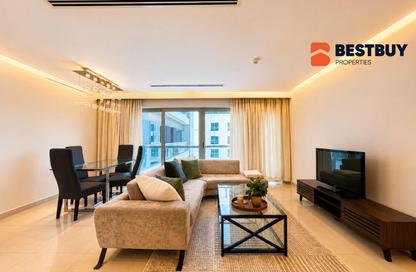 Apartment - 2 Bedrooms - 3 Bathrooms for rent in Reef Island - Capital Governorate