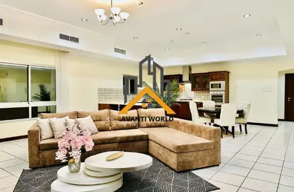 Apartment - 2 Bedrooms - 2 Bathrooms for rent in Al Juffair - Capital Governorate