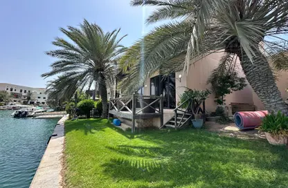 Villa - 3 Bedrooms - 4 Bathrooms for sale in Al Marsa Floating City - Amwaj Islands - Muharraq Governorate
