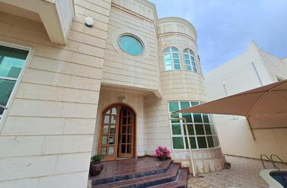 فيلا - 5 غرف نوم - 4 حمامات للبيع في قلالي - المحرق فيلا - 5 غرف نوم - 4 حمامات للبيع في قلالي - المحرق