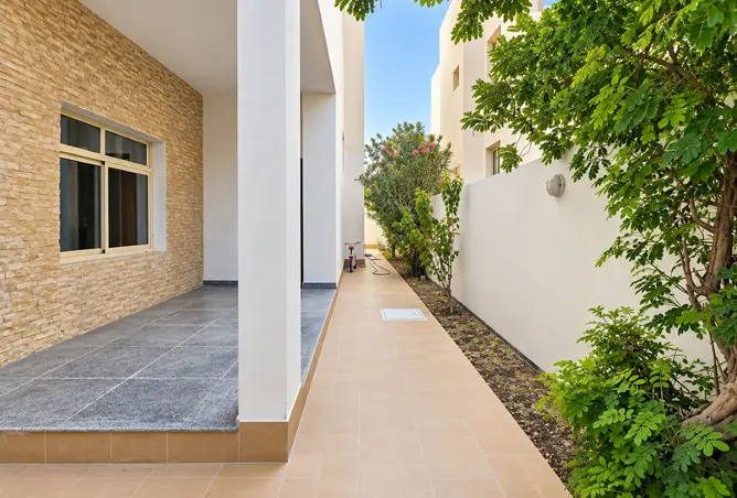 58112229 - Property Image 2