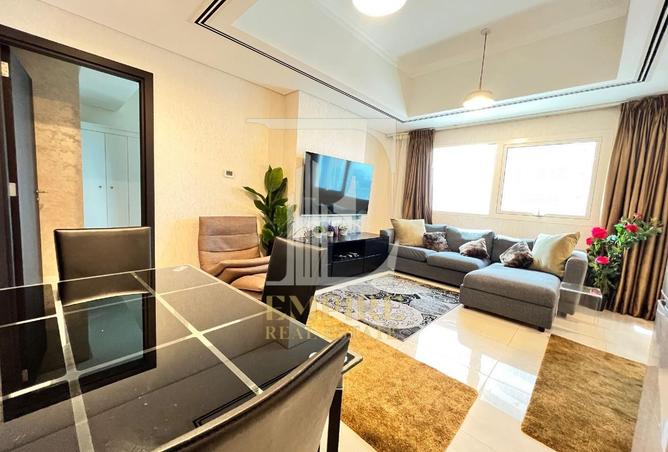 997488 - Property Image 3