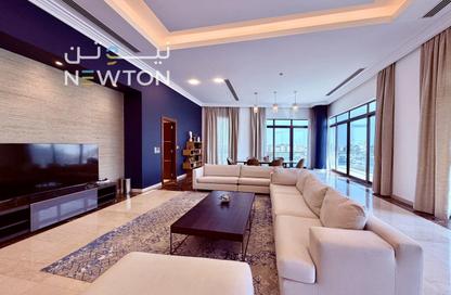 Apartment - 4 Bedrooms - 4 Bathrooms for rent in Reef Island - Capital Governorate