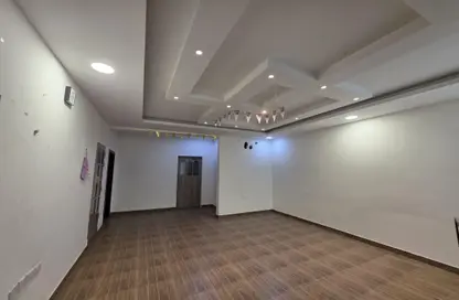 شقة - 3 غرف نوم - 3 حمامات للايجار في الحجيات - الرفاع - المحافظة الجنوبية