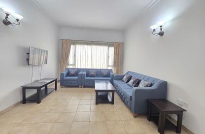 Apartment - 2 Bedrooms - 2 Bathrooms for rent in Mahooz - Manama - Capital Governorate