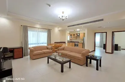 Apartment - 2 Bedrooms - 2 Bathrooms for rent in Zinj - Manama - Capital Governorate