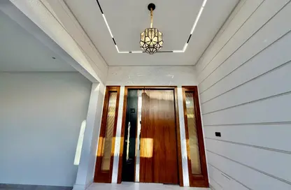 Villa - 5 Bedrooms - 6 Bathrooms for sale in Saar - Northern Governorate