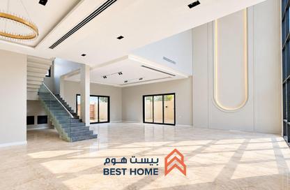 Villa - 4 - 6 for sale in Saar - Northern Governorate Villa - 4 - 6 for sale in Saar - Northern Governorate