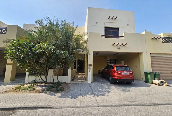 994600 - Property Image 2