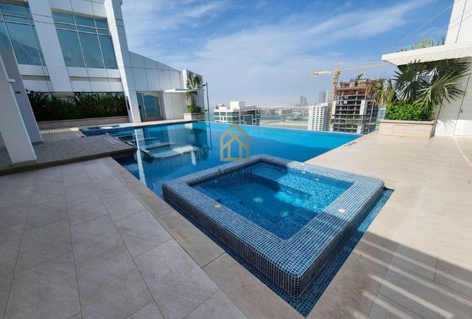 992602 - Property Image 3