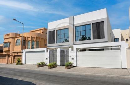 Villa - 3 - 4 for sale in Alhajiyat - Riffa - Southern Governorate