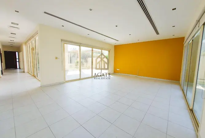 58412879 - Property Image 2