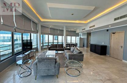 Penthouse - 2 - 3 for rent in Al Juffair - Capital Governorate