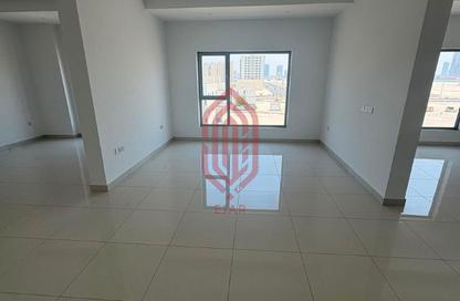 Office Space - Studio - 2 Bathrooms for rent in Diyar Al Muharraq - Muharraq Governorate