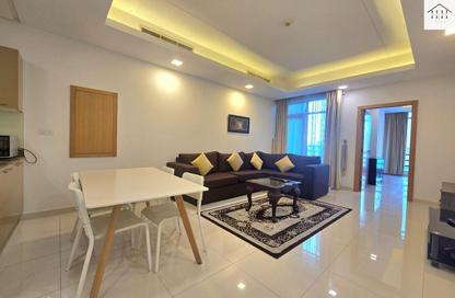 Apartment - 1 Bedroom - 2 Bathrooms for rent in Al Juffair - Capital Governorate