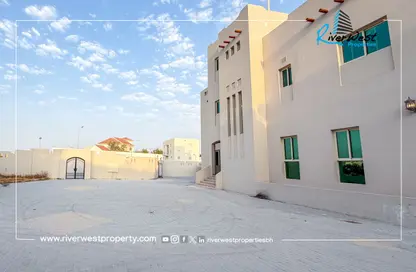 فيلا - 4 غرف نوم - 4 حمامات للايجار في الرفاع فيوز - الرفاع - المحافظة الجنوبية