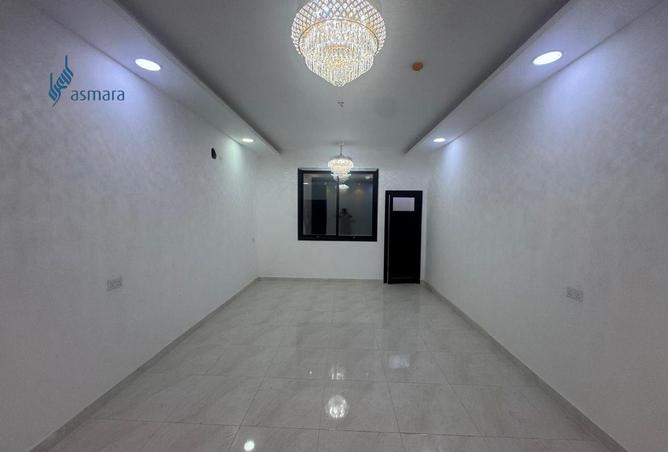 56038002 - Property Image 2