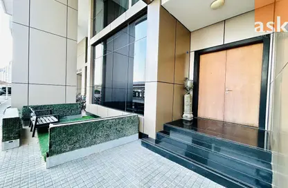 شقة - 3 غرف نوم - 5 حمامات للايجار في جزيرة الريف - محافظة العاصمة