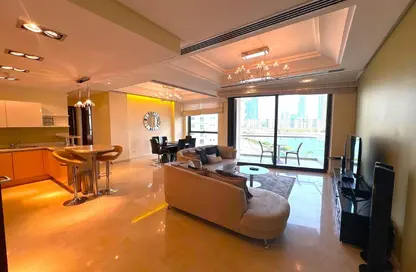 Apartment - 2 Bedrooms - 3 Bathrooms for rent in Reef Island - Capital Governorate