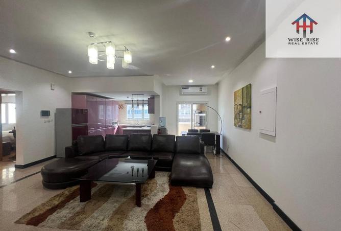 987321 - Property Image 2