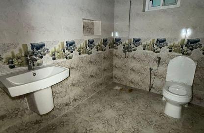 Apartment - 2 Bedrooms - 3 Bathrooms for rent in Sadad - Northern Governorate