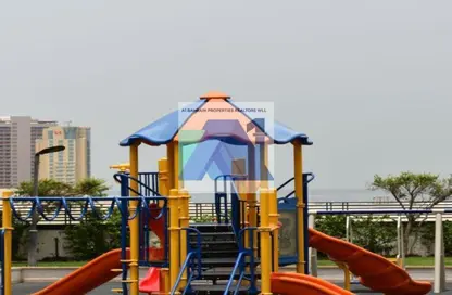 Apartment - 2 Bedrooms - 3 Bathrooms for rent in Abraj Al Lulu - Manama - Capital Governorate Apartment - 2 Bedrooms - 3 Bathrooms for rent in Abraj Al Lulu - Manama - Capital Governorate