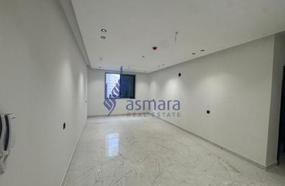 Apartment - 4 - 4 for sale in Hidd - Muharraq Governorate