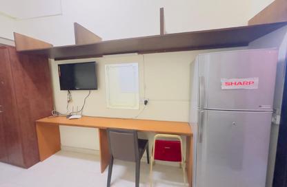 Apartment - Studio - 1 Bathroom for rent in Adliya - Manama - Capital Governorate