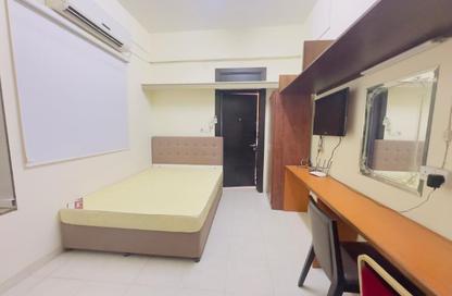 Apartment - Studio - 1 Bathroom for rent in Adliya - Manama - Capital Governorate