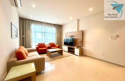 Apartment - 2 Bedrooms - 2 Bathrooms for rent in Segaya - Manama - Capital Governorate