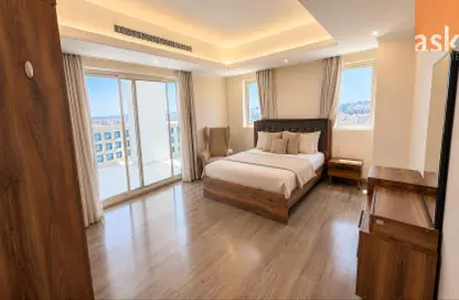 Apartment - 3 Bedrooms - 4 Bathrooms for rent in Al Juffair - Capital Governorate