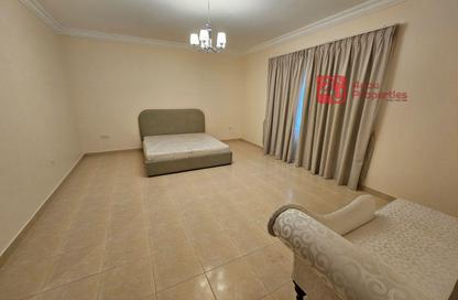 Apartment - 4 Bedrooms - 5 Bathrooms for rent in Mahooz - Manama - Capital Governorate