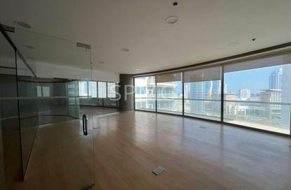 Office Space - 2 Bedrooms - 2 Bathrooms for rent in Sanabis - Manama - Capital Governorate