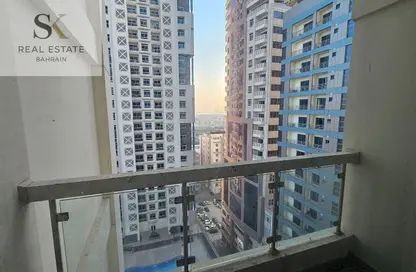 Apartment - 1 Bedroom - 2 Bathrooms for rent in Al Juffair - Capital Governorate