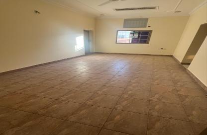Apartment - 2 Bedrooms - 2 Bathrooms for rent in Buri - Northern Governorate