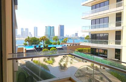 Apartment - 2 Bedrooms - 3 Bathrooms for rent in Reef Island - Capital Governorate
