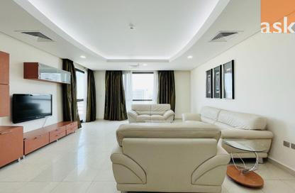Apartment - 4 Bedrooms - 3 Bathrooms for rent in Al Juffair - Capital Governorate